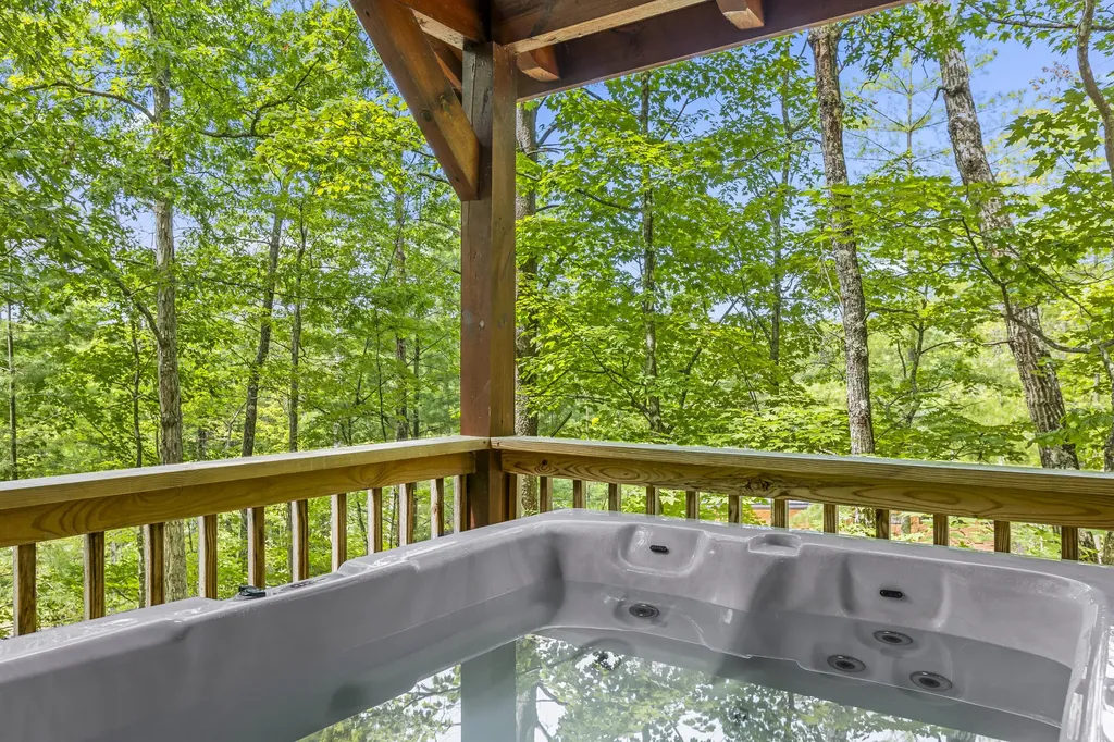 480 Village Drive Campton KY 41301