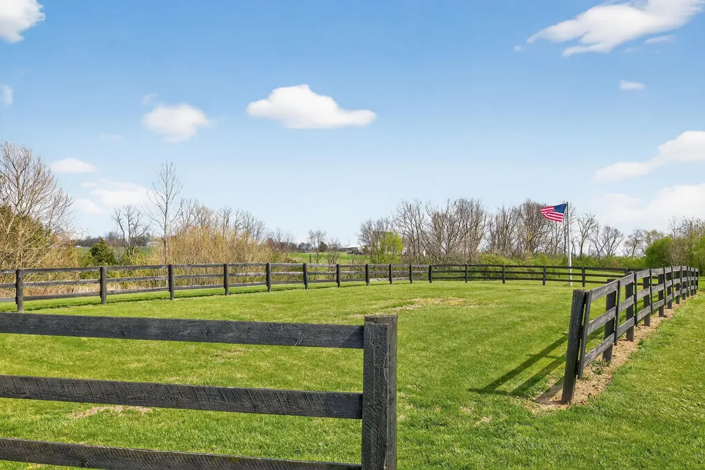 1070 Jacks Creek Road Richmond KY 40475