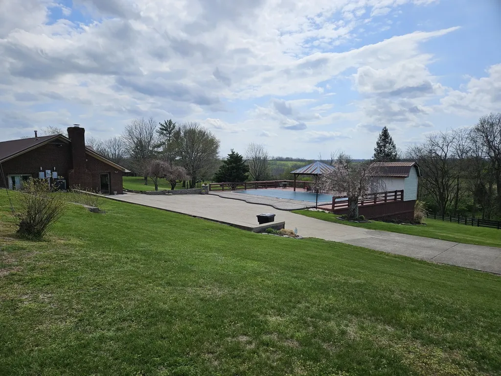 1070 Jacks Creek Road Richmond KY 40475