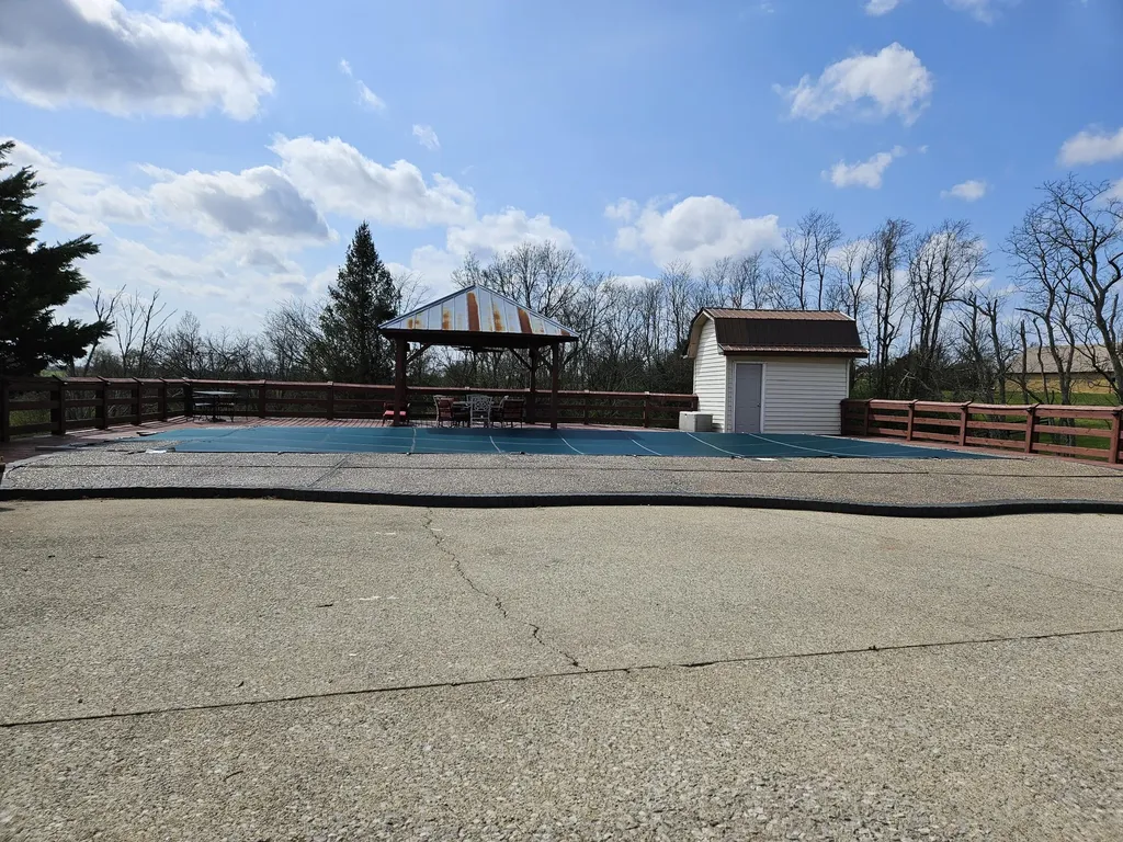 1070 Jacks Creek Road Richmond KY 40475