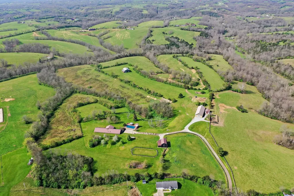 1070 Jacks Creek Road Richmond KY 40475