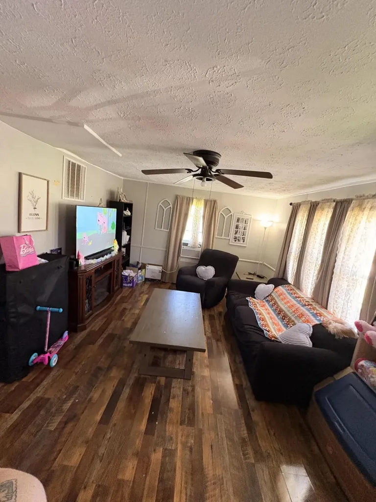 315 Bill George Road London KY 40741