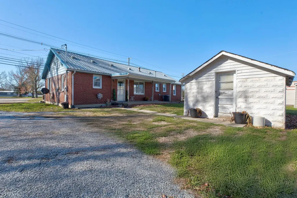 4007 Camargo Road Camargo KY 40353
