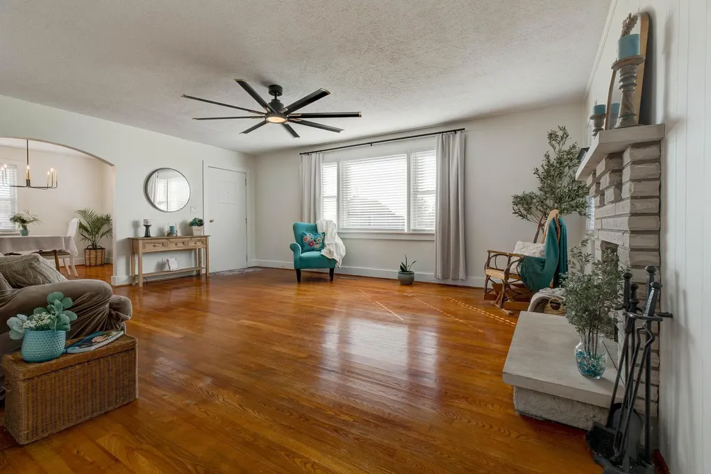 4007 Camargo Road Camargo KY 40353