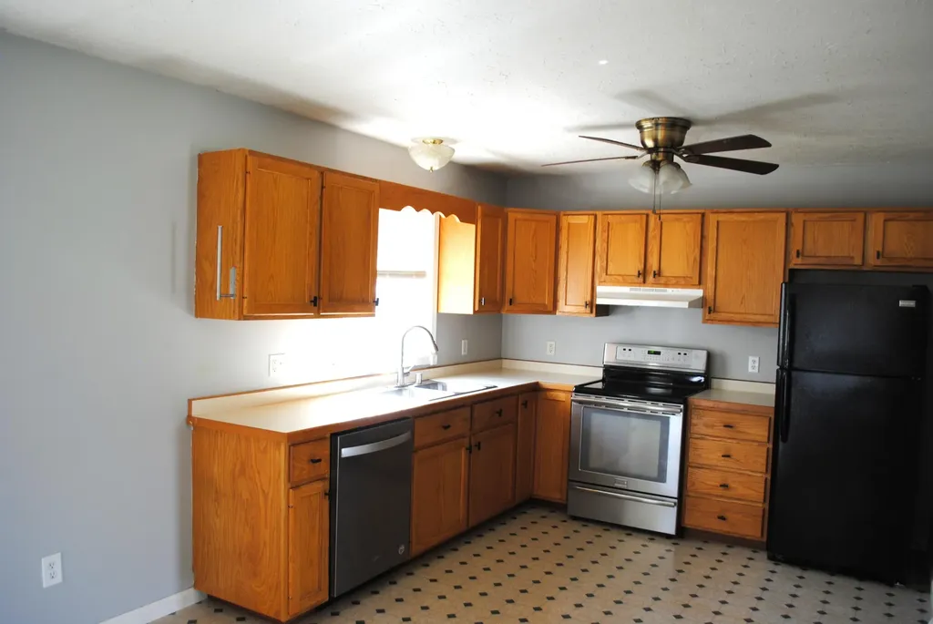 73 Kentucky 1781 Waynesburg KY 40489