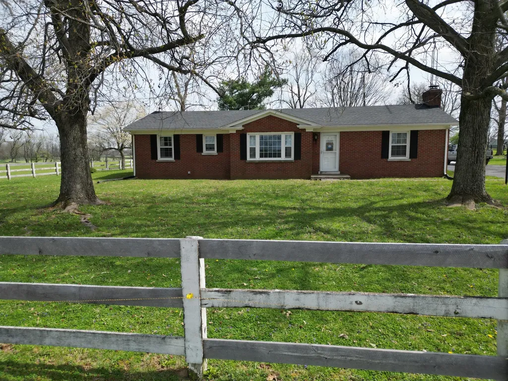 1116 Hedden Road Versailles KY 40383