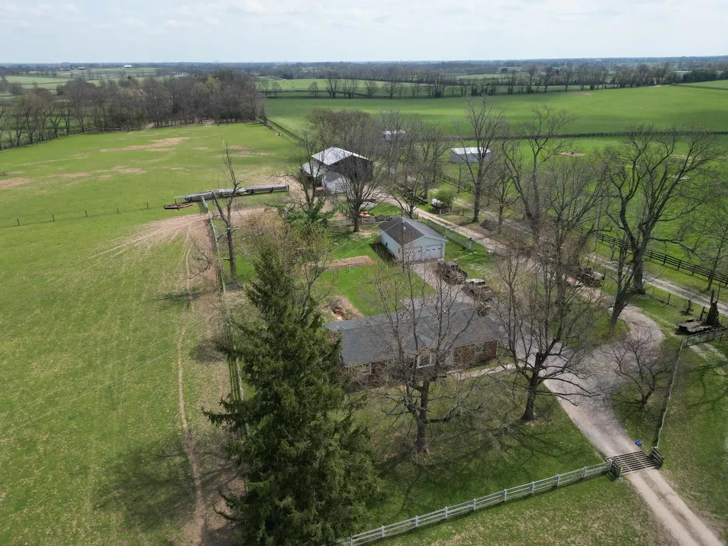1116 Hedden Road Versailles KY 40383