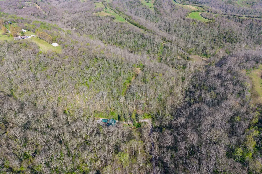 674 Bill Layton Road Lancaster KY 40444