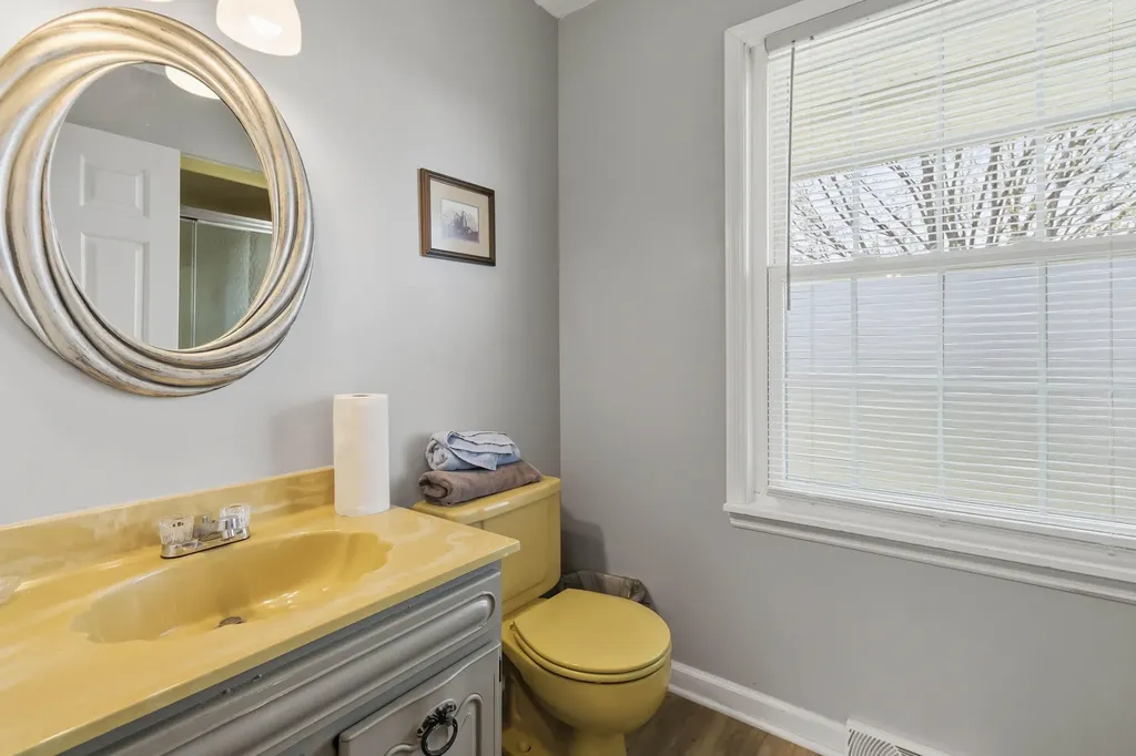 144 Canary Circle Corbin KY 40701