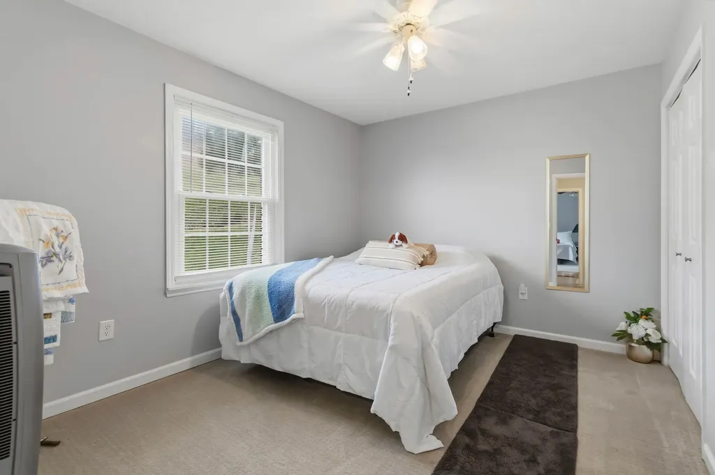 144 Canary Circle Corbin KY 40701