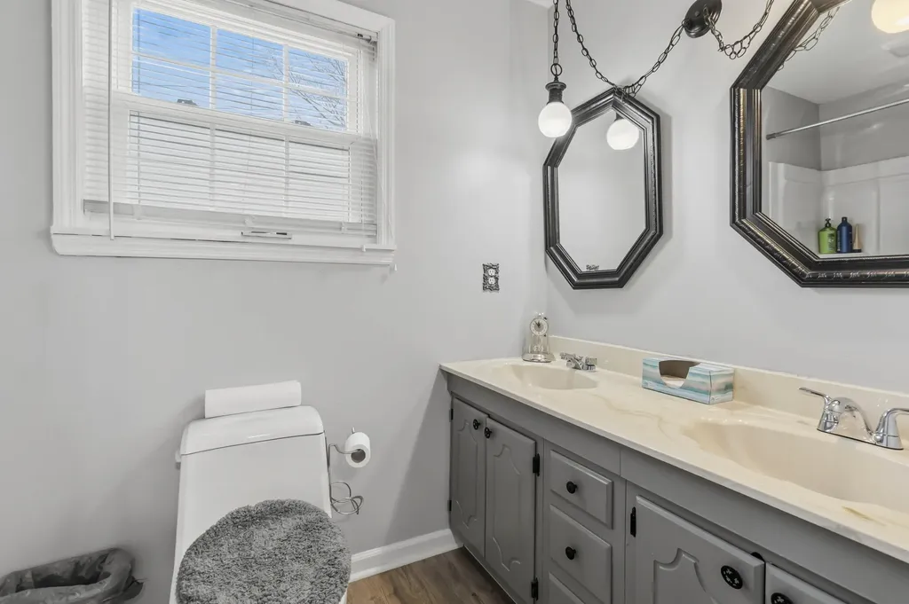 144 Canary Circle Corbin KY 40701