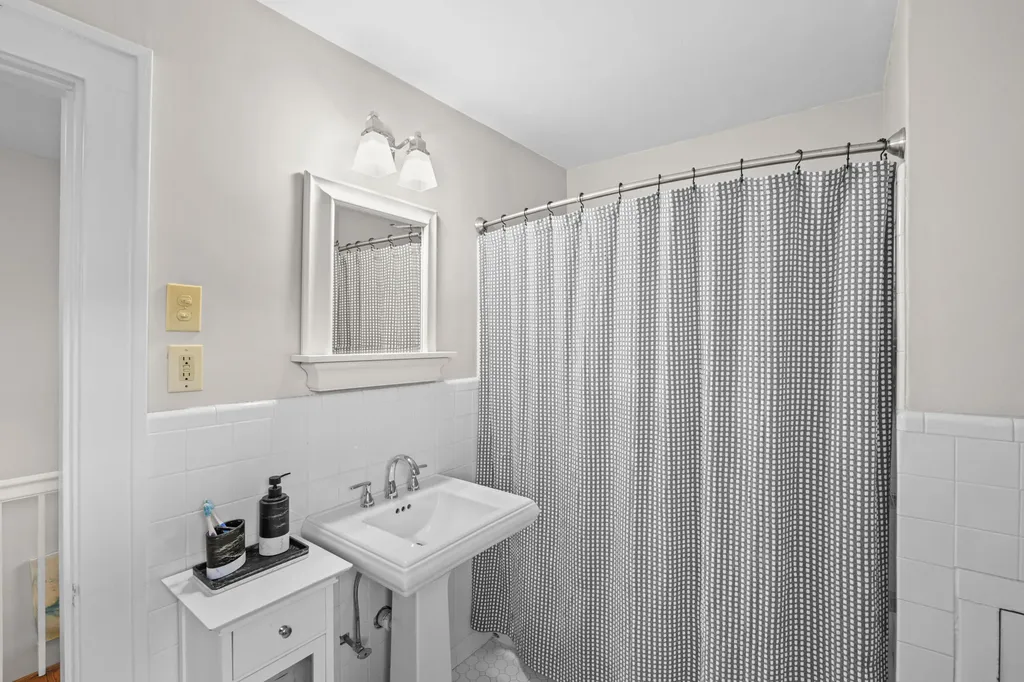 130 Ransom Avenue Lexington KY 40507