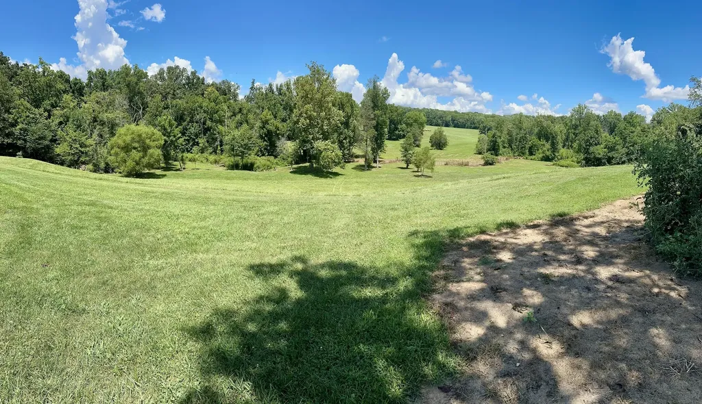 7120 N Highway 127 Albany KY 42602