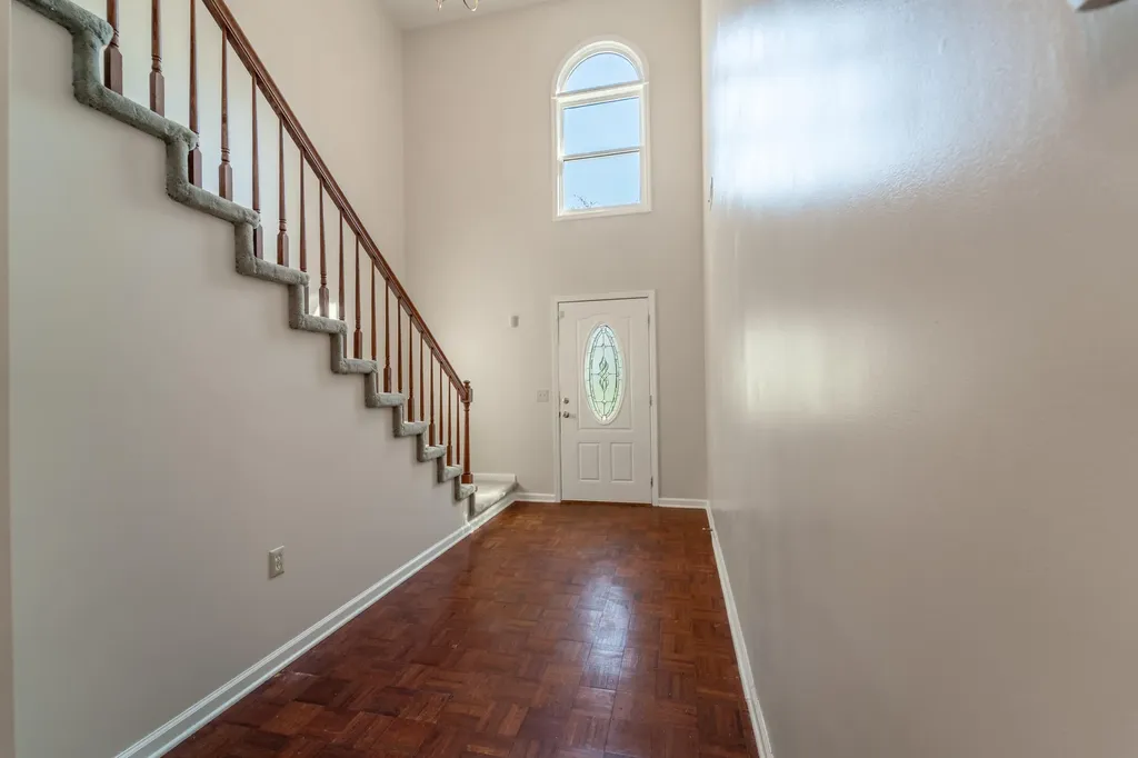 206 Rookwood Court Richmond KY 40475