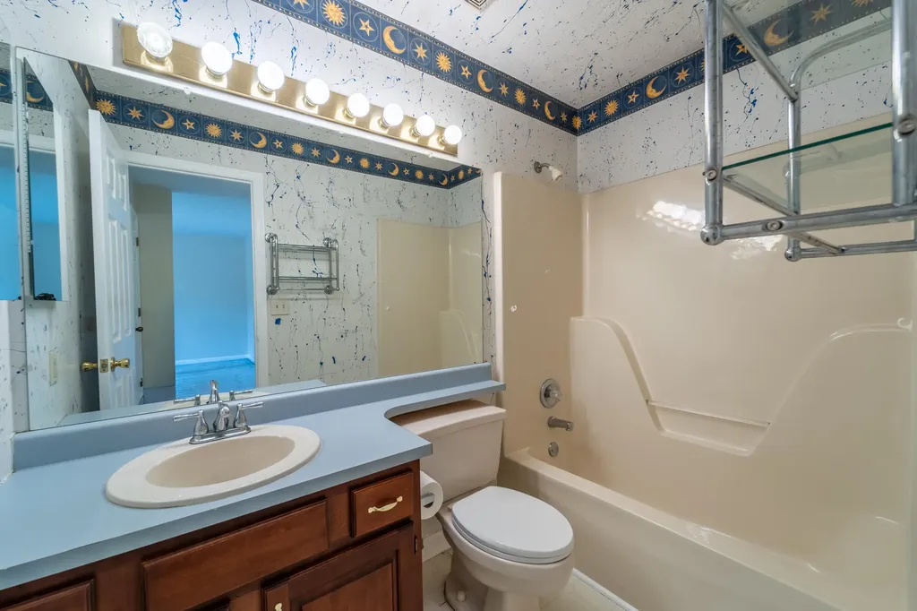 206 Rookwood Court Richmond KY 40475