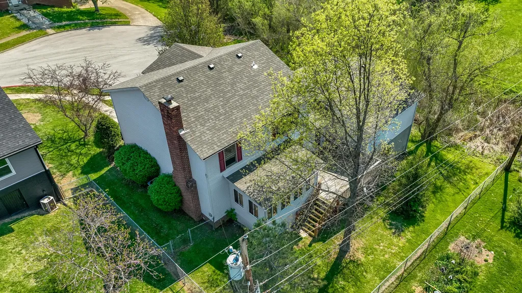 206 Rookwood Court Richmond KY 40475