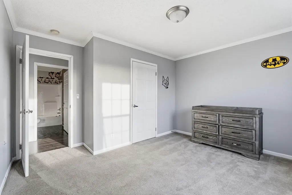 182 Boardwalk Morehead KY 40351