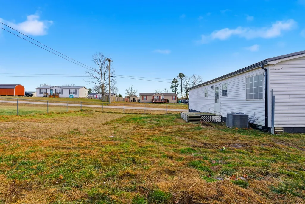 182 Boardwalk Morehead KY 40351