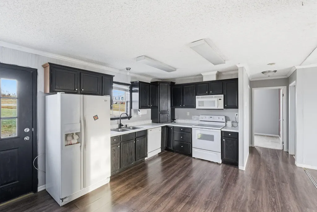 182 Boardwalk Morehead KY 40351