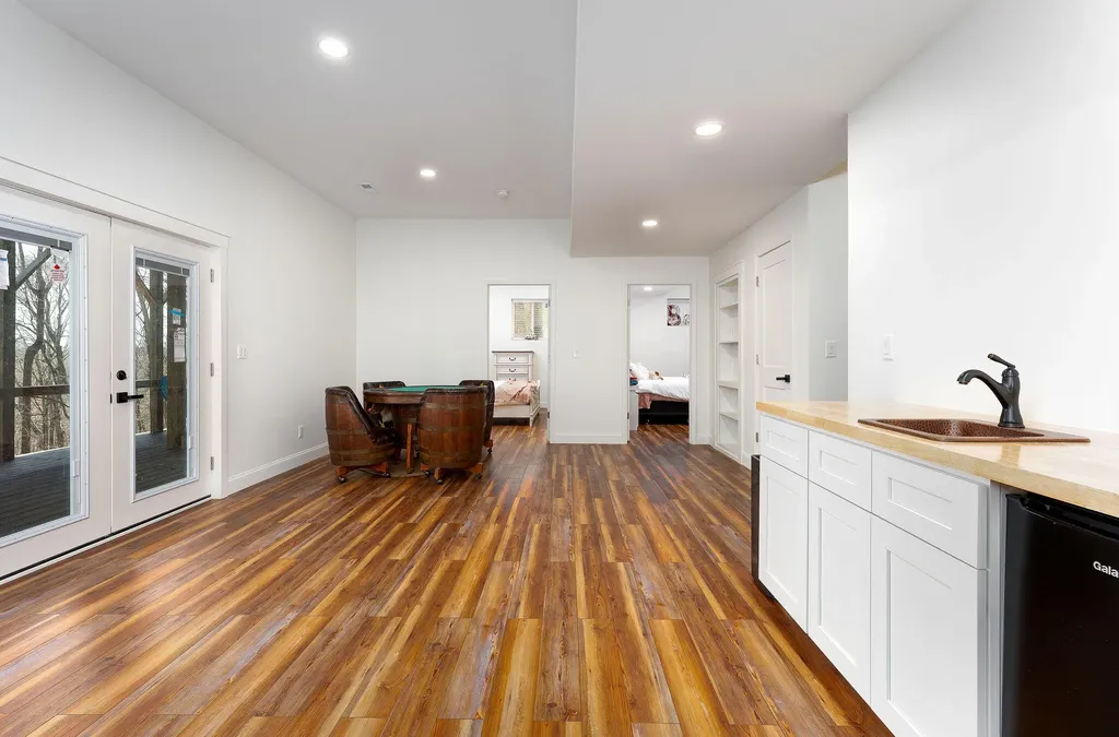185 Big Beach Lane Monticello KY 42633