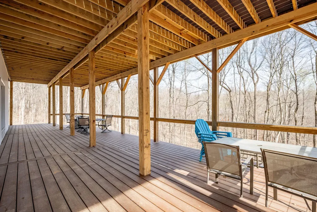 185 Big Beach Lane Monticello KY 42633