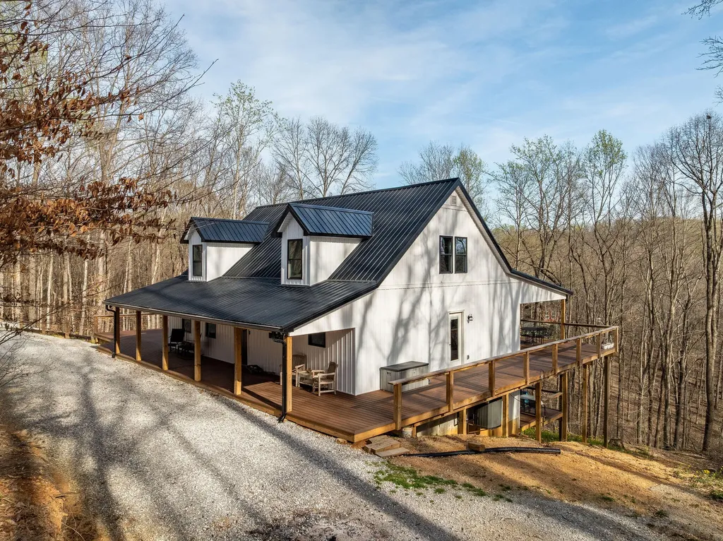 185 Big Beach Lane Monticello KY 42633