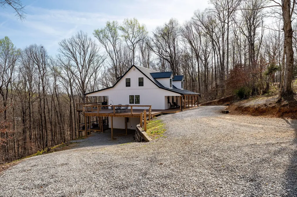 185 Big Beach Lane Monticello KY 42633