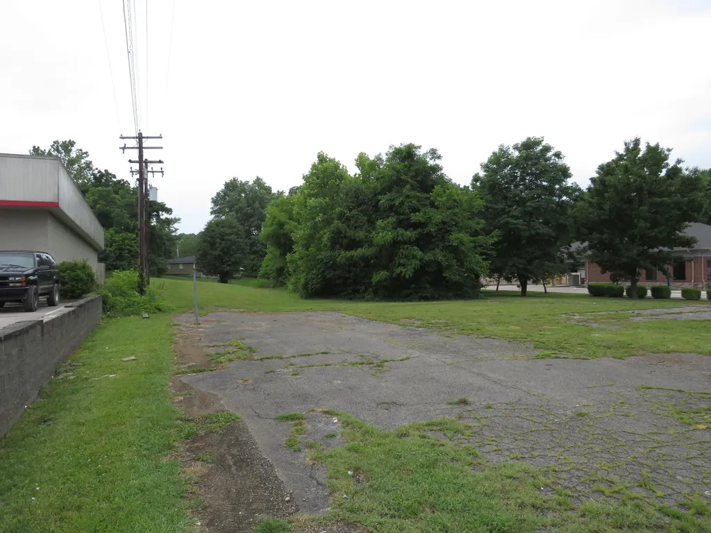 1703 N Main Street London KY 40741