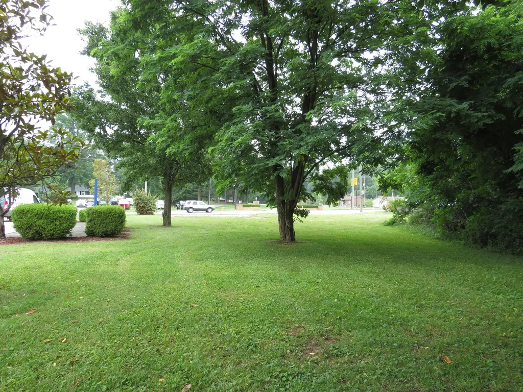 1703 N Main Street London KY 40741