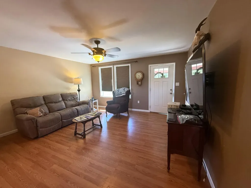 1716 Liberty Road Eubank KY 42567