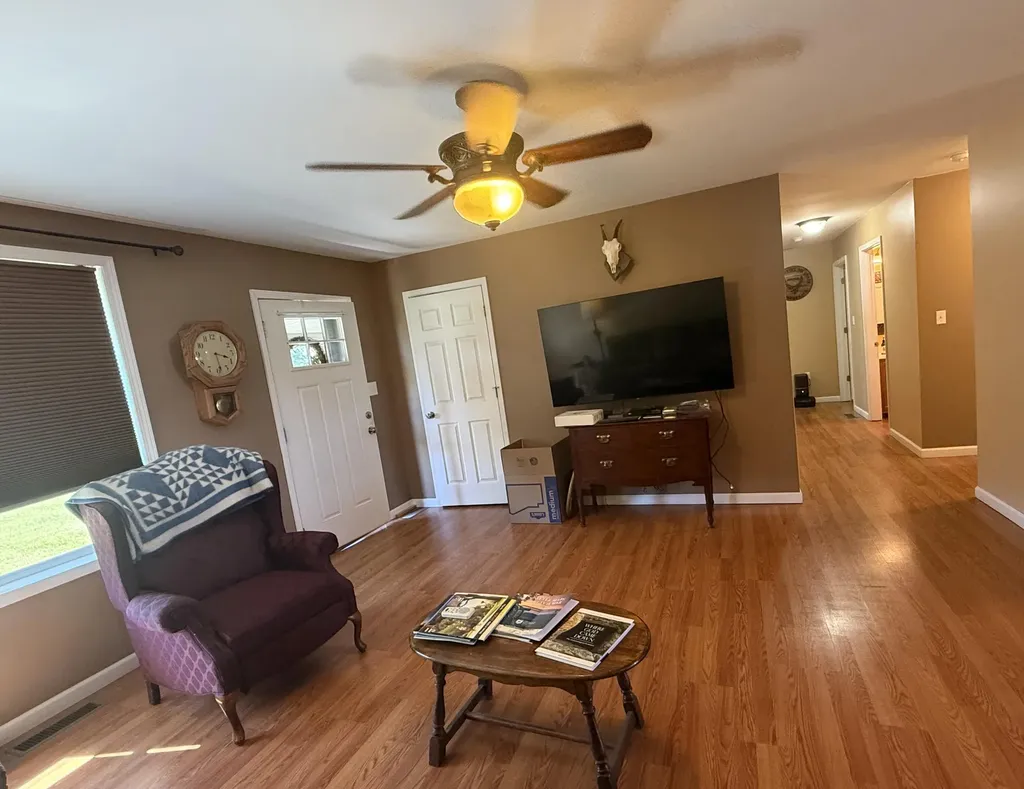 1716 Liberty Road Eubank KY 42567