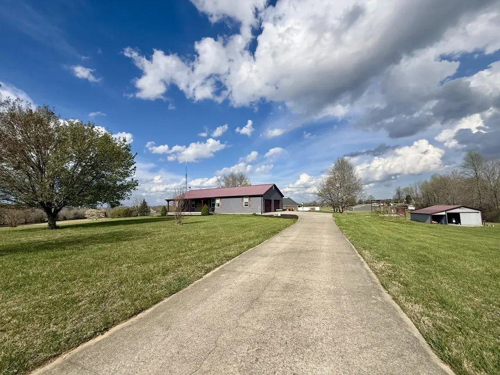 1716 Liberty Road Eubank KY 42567