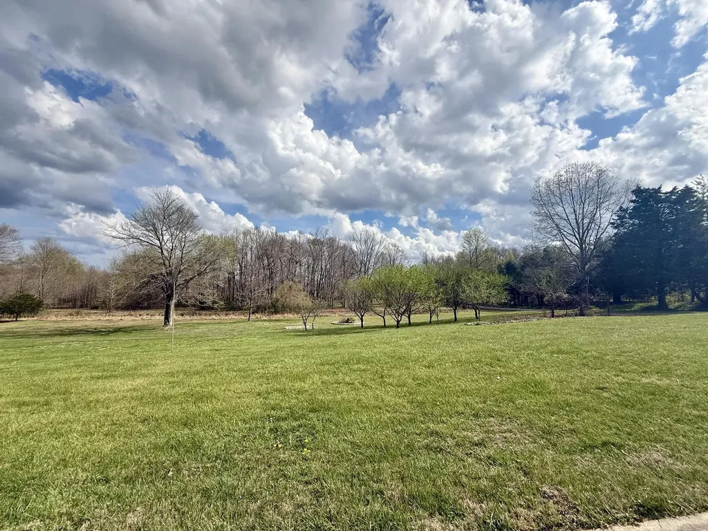 1716 Liberty Road Eubank KY 42567