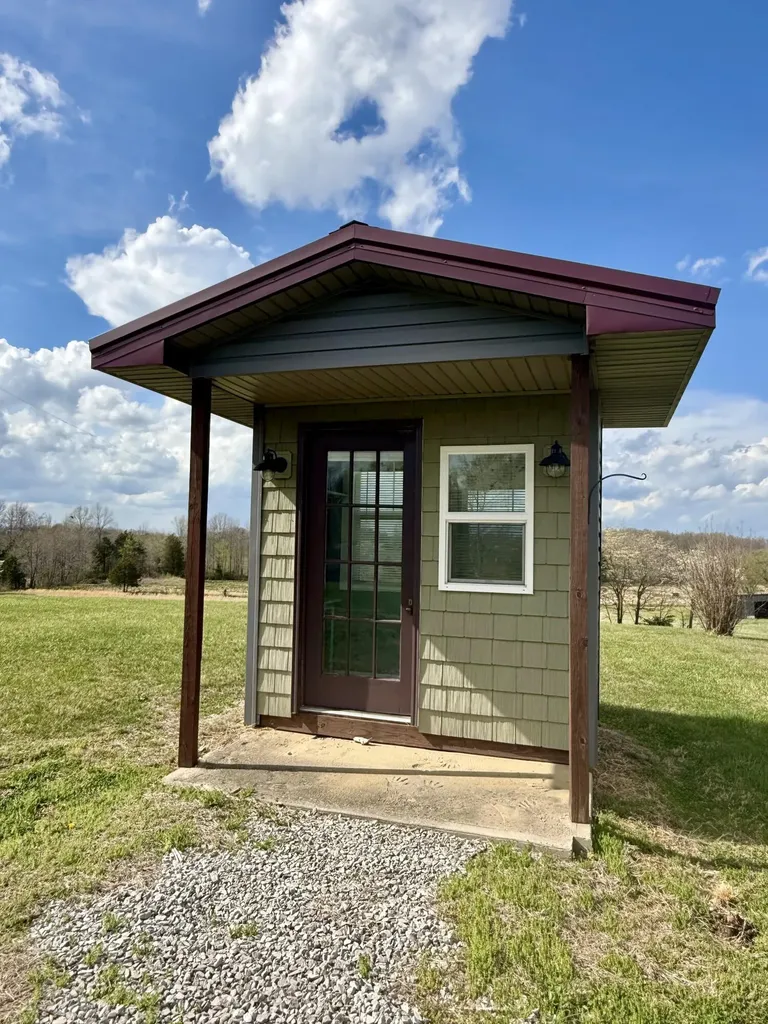 1716 Liberty Road Eubank KY 42567