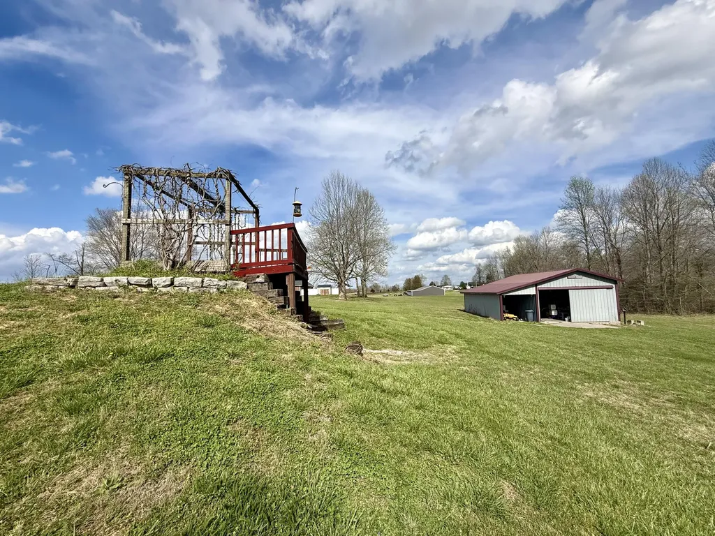 1716 Liberty Road Eubank KY 42567