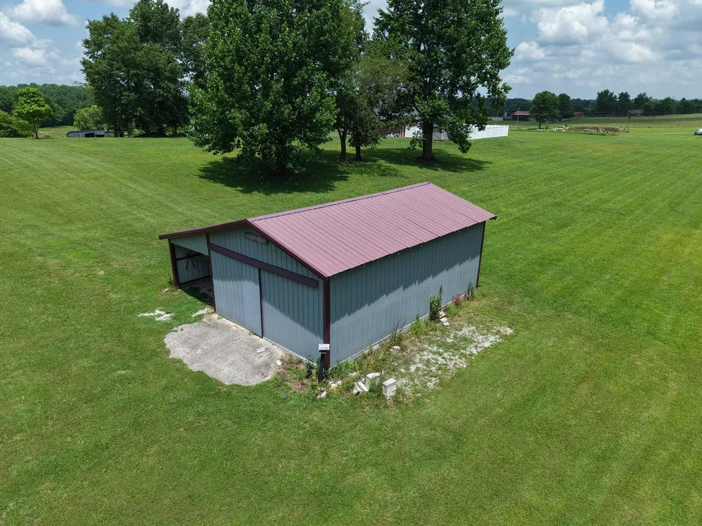 1716 Liberty Road Eubank KY 42567