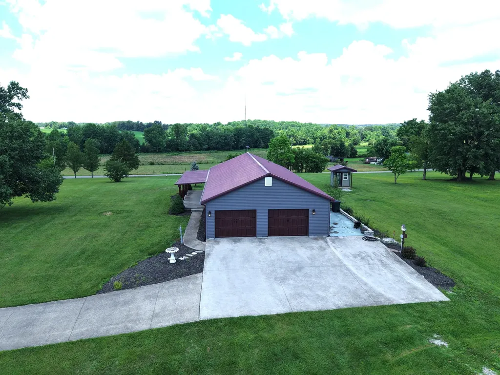 1716 Liberty Road Eubank KY 42567