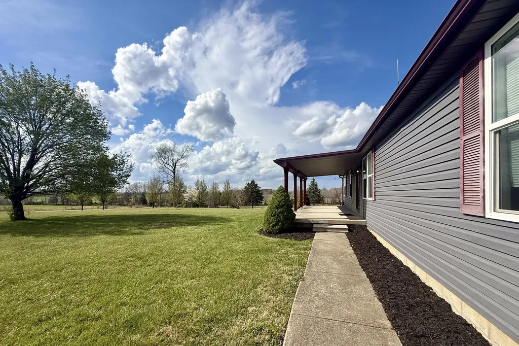 1716 Liberty Road Eubank KY 42567