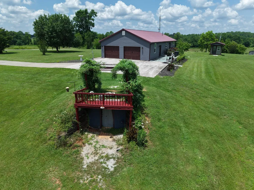 1716 Liberty Road Eubank KY 42567