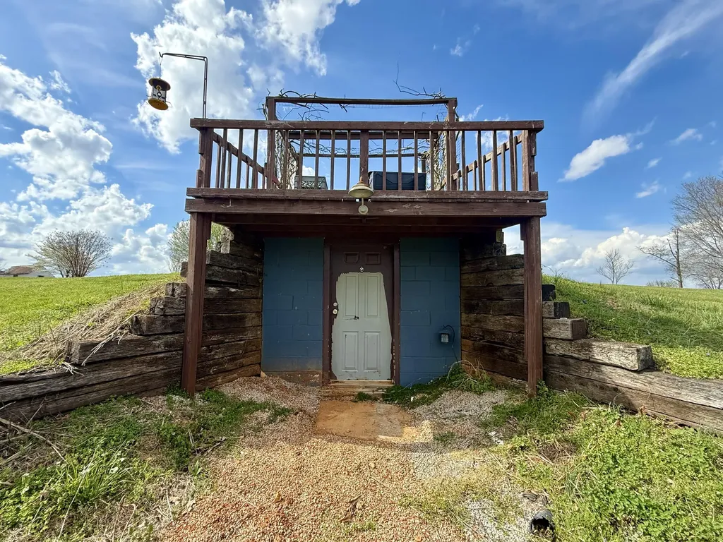 1716 Liberty Road Eubank KY 42567