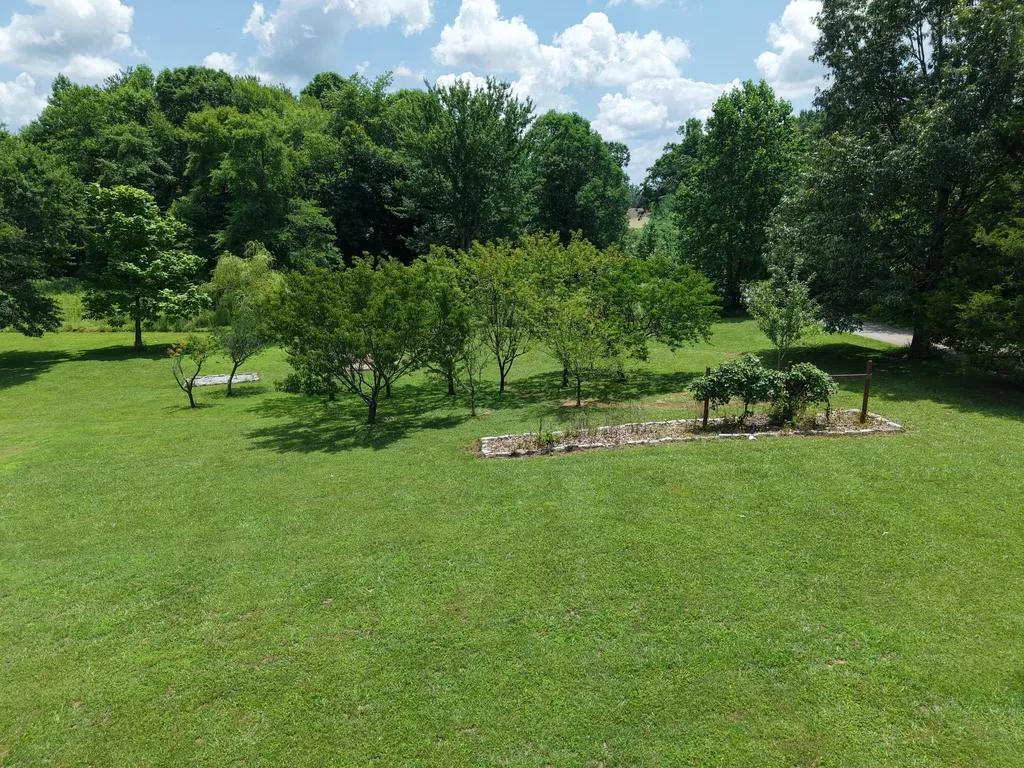 1716 Liberty Road Eubank KY 42567