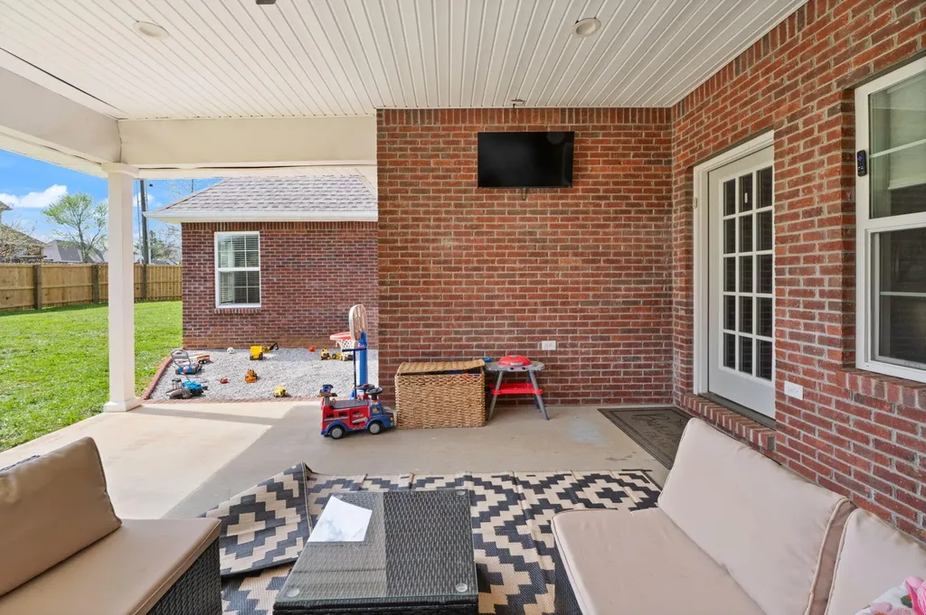 111 Fern Drive Somerset KY 42501