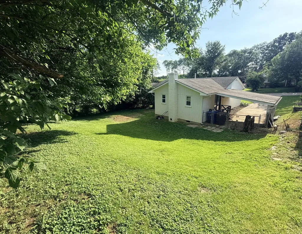 41 Hiawatha Trail Winchester KY 40391