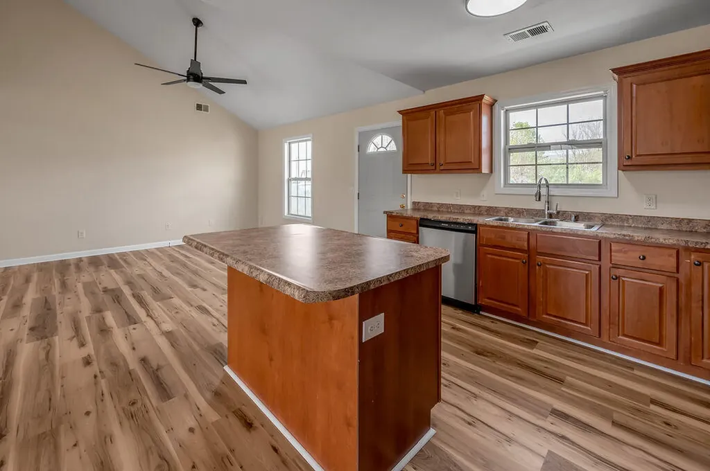 151 Newport Lane Berea KY 40403