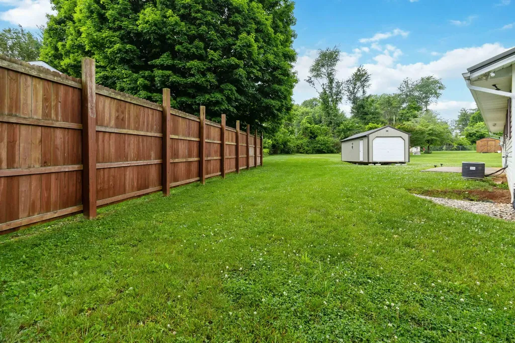 5118 Beechwood Drive Somerset KY 42501