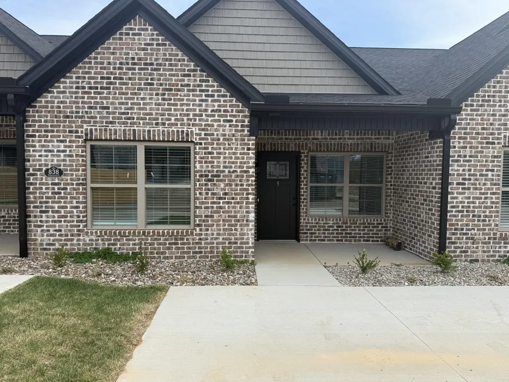 838 Ridgewood Drive Berea KY 40403