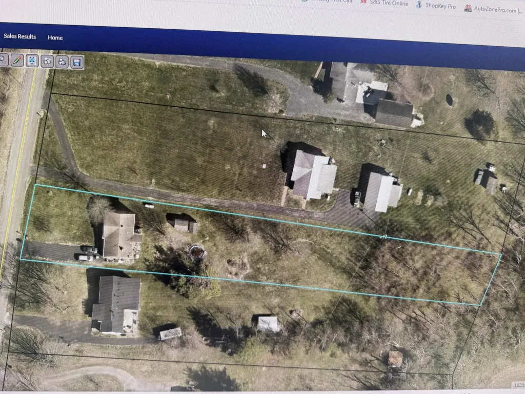 1051 Bethlehem Road Paris KY 40361