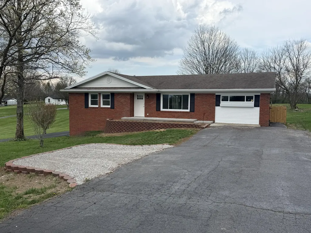 1051 Bethlehem Road Paris KY 40361