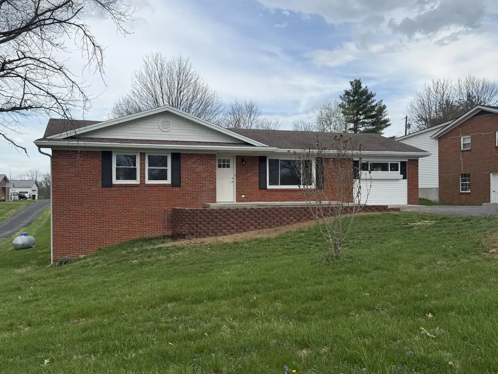 1051 Bethlehem Road Paris KY 40361