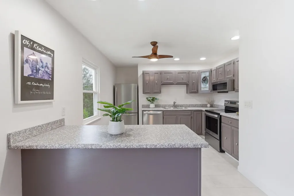 508 Poa Drive Frankfort KY 40601